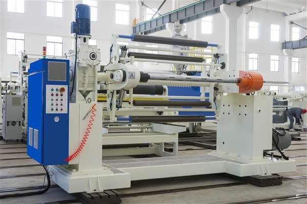 Машина для производства бумажных ламинатов фильма цвета упаковывая с шириной 1200/1400/1700/2200/2500мм