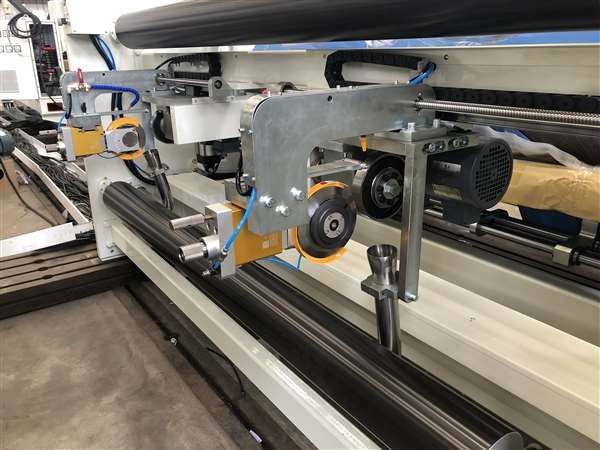 машина для производства бумажных ламинатов бумажной тарелки покрытия LDPE 300m/Min 0