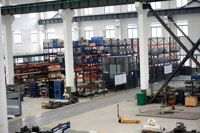 JIANGSU LAIYI PACKING MACHINERY CO.,LTD. производственная линия завода 1
